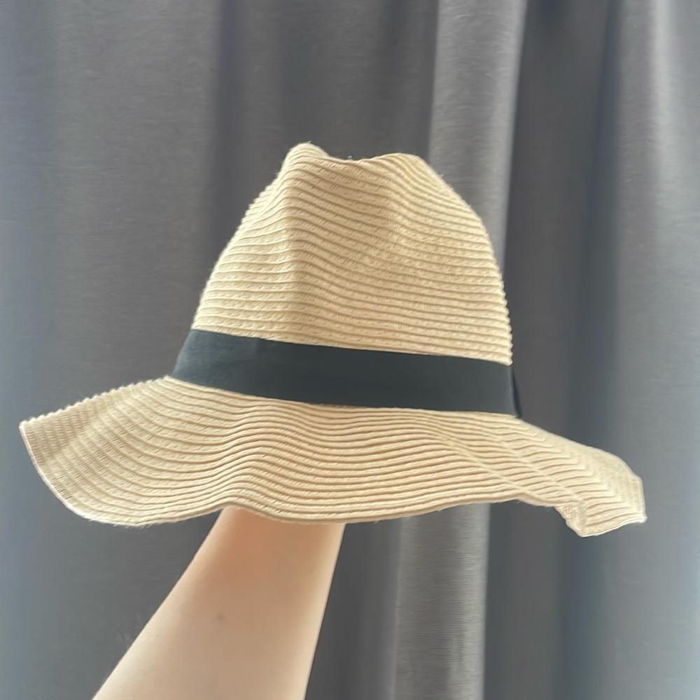 Forever 21 hat